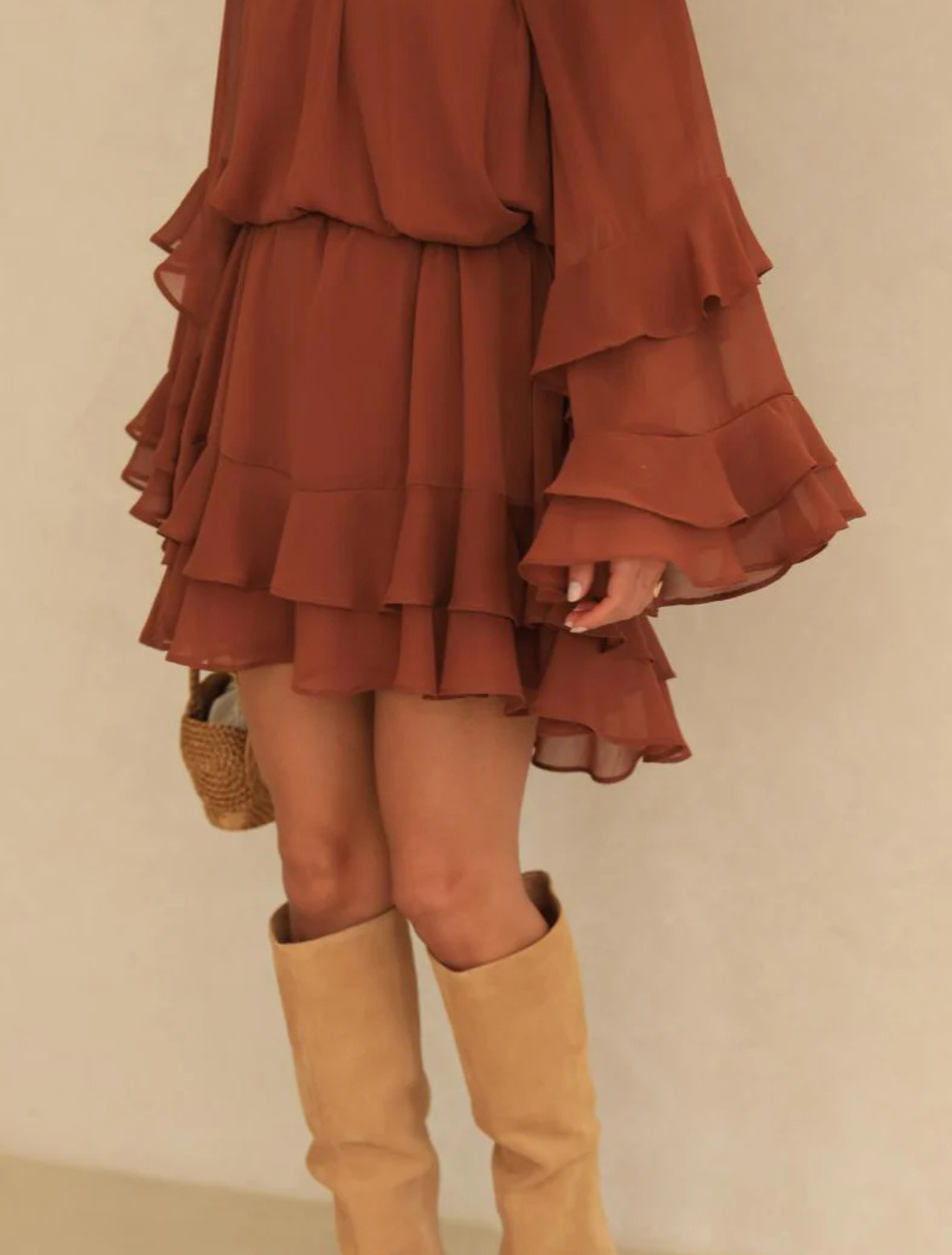 Vestido Curto Babado Angelique